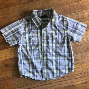 short sleeve button up